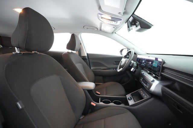 2024 Hyundai Kona — photo 18 of 21