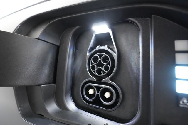 2024 Hyundai Kona — photo 8 of 21