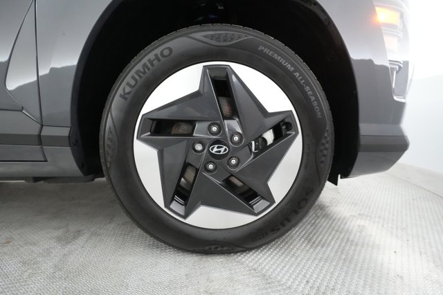 2024 Hyundai Kona — photo 15 of 21