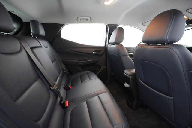 2022 Chevrolet Bolt EUV — photo 3 of 47