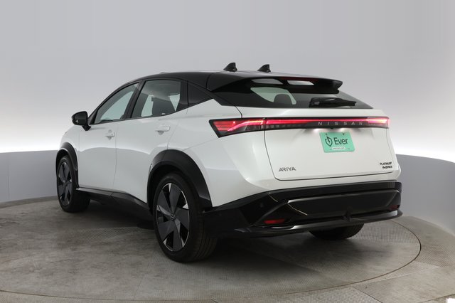 2023 Nissan Ariya — photo 10 of 40