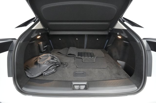 2023 Nissan Ariya — photo 23 of 40