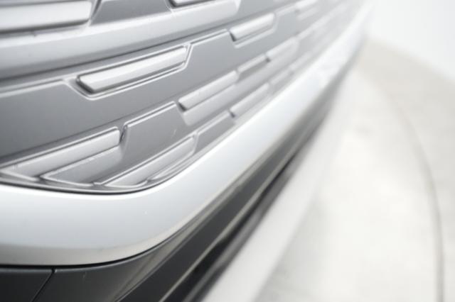 2023 Audi Q4 e-tron — photo 10 of 37