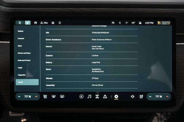 2023 Rivian R1S — photo 22 of 22