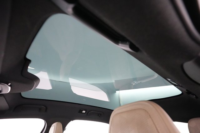 2022 Polestar 2 — photo 18 of 38