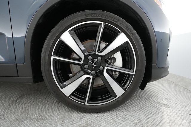 2022 Polestar 2 — photo 13 of 38