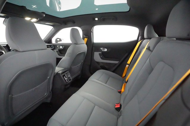 2022 Polestar 2 — photo 16 of 41