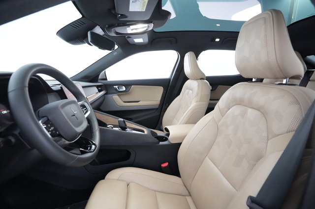2022 Polestar 2 — photo 15 of 37