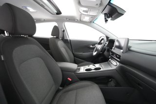 2022 Hyundai Kona — photo 17 of 22