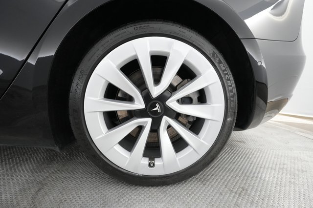 2021 Tesla Model 3 — photo 11 of 81