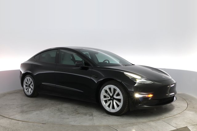 2021 Tesla Model 3 — photo 6 of 81