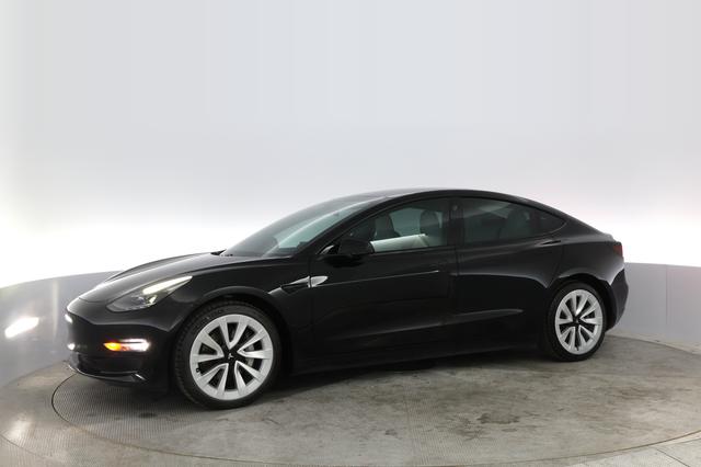 2021 Tesla Model 3 — photo 9 of 81