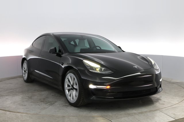 2021 Tesla Model 3 — photo 5 of 81