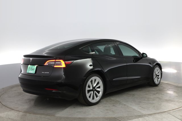 2021 Tesla Model 3 — photo 2 of 81