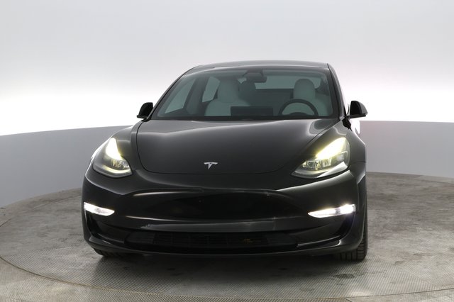 2021 Tesla Model 3 — photo 4 of 81