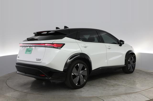 2023 Nissan Ariya — photo 2 of 20