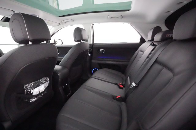2024 Hyundai IONIQ 5 — photo 17 of 21