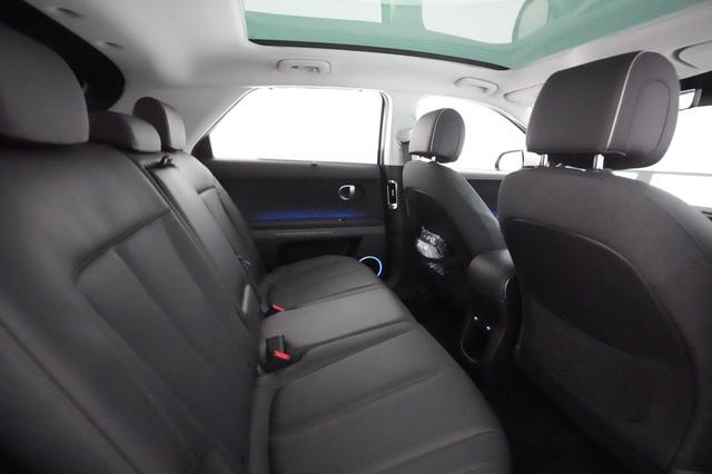 2024 Hyundai IONIQ 5 — photo 4 of 21