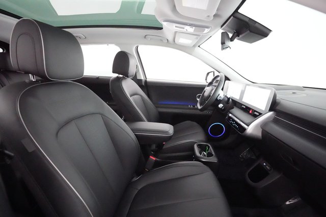 2024 Hyundai IONIQ 5 — photo 18 of 21