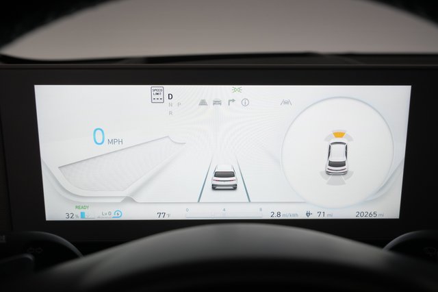 2024 Hyundai IONIQ 5 — photo 5 of 21