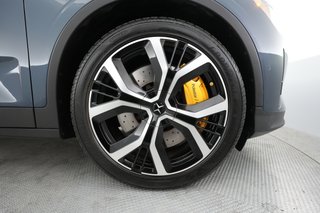 2022 Polestar 2 — photo 13 of 41