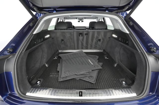 2021 Audi e-tron — photo 6 of 22