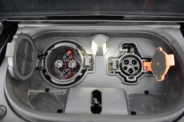 2018 Nissan LEAF