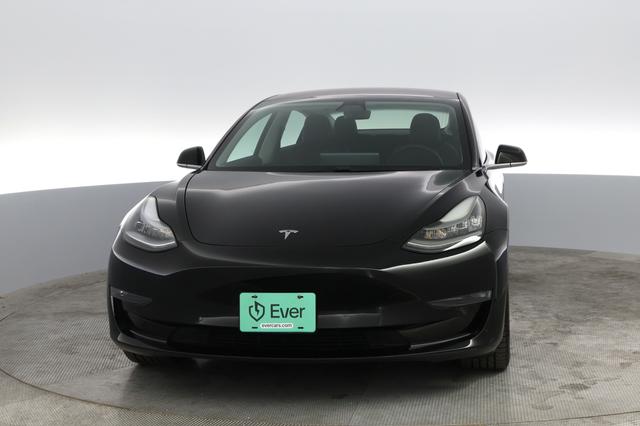 2018 Tesla Model 3 — photo 5 of 51