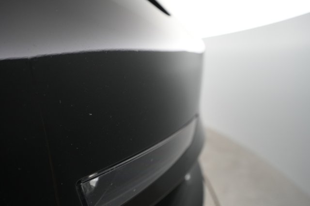 2018 Tesla Model 3 — photo 32 of 51