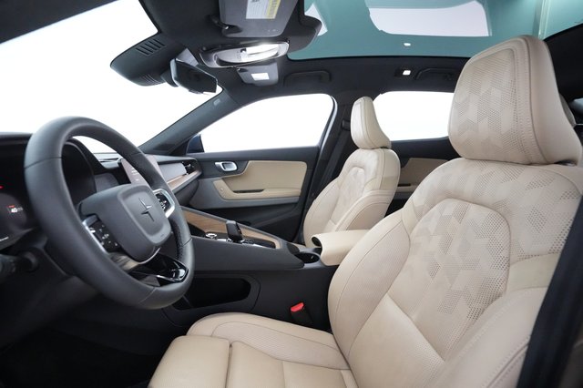 2022 Polestar 2 — photo 15 of 50