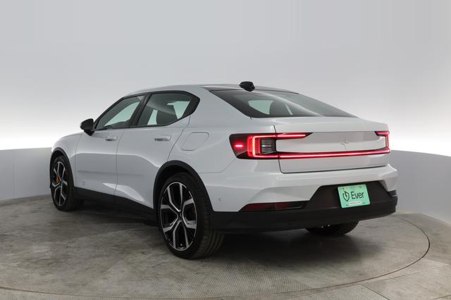 2022 Polestar 2 — photo 9 of 37