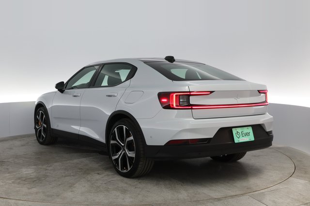 2022 Polestar 2 — photo 9 of 37