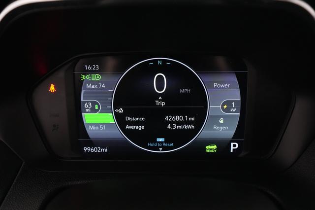2023 Chevrolet Bolt EV — photo 5 of 23