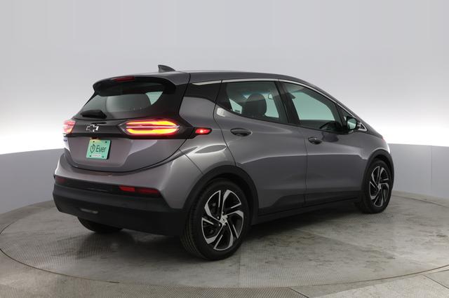 2023 Chevrolet Bolt EV — photo 2 of 23