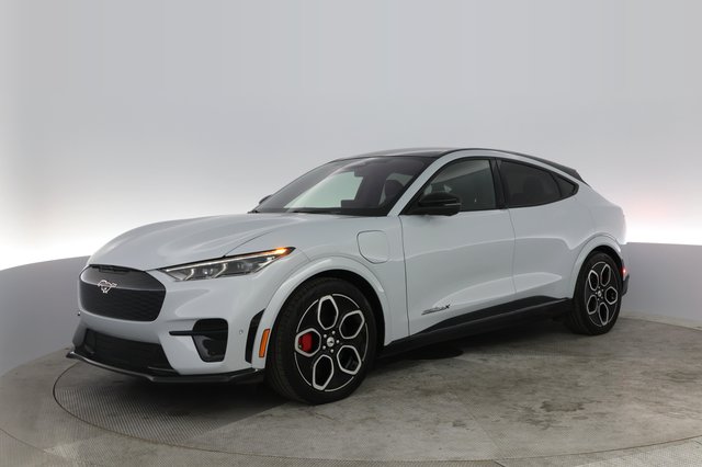 2022 Ford Mustang Mach-E — VIN 3FMTK4SE8NMA12209
