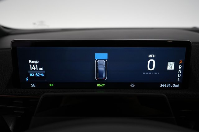 2022 Ford Mustang Mach-E — photo 5 of 23
