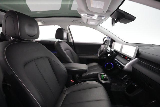 2022 Hyundai IONIQ 5 — photo 19 of 24