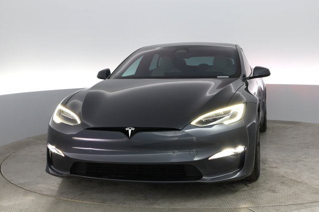 2021 Tesla Model S — photo 13 of 26