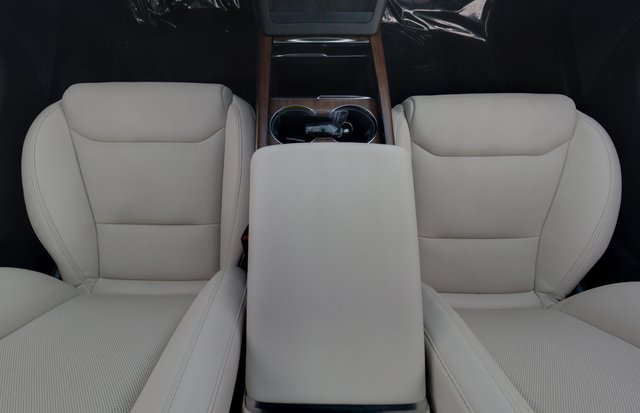 2021 Tesla Model S — photo 20 of 26