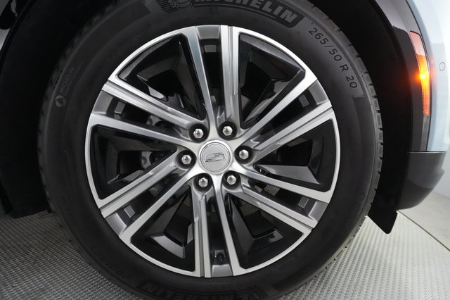 2024 Cadillac LYRIQ — photo 12 of 23