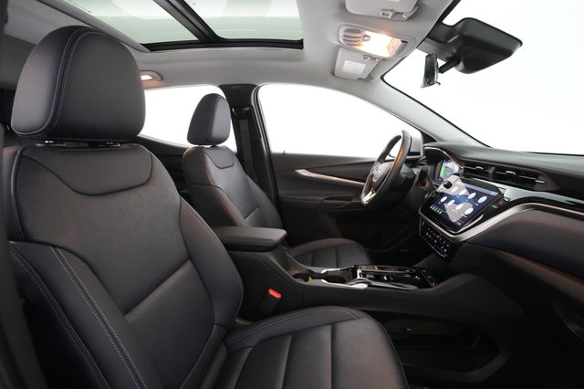 2022 Chevrolet Bolt EUV — photo 18 of 22
