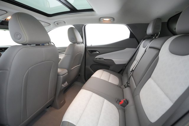 2022 Chevrolet Bolt EUV — photo 16 of 35