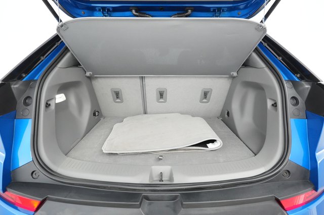 2022 Chevrolet Bolt EUV — photo 21 of 35