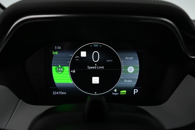 2022 Chevrolet Bolt EUV — photo 4 of 35