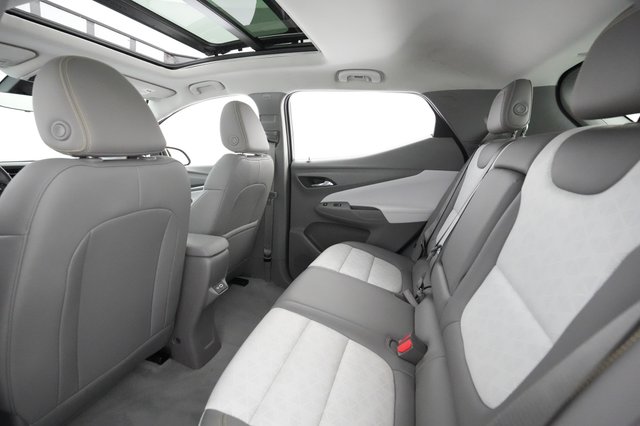 2022 Chevrolet Bolt EUV — photo 18 of 24