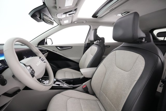 2023 Kia Niro EV — photo 16 of 56