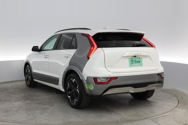 2023 Kia Niro EV — photo 10 of 56