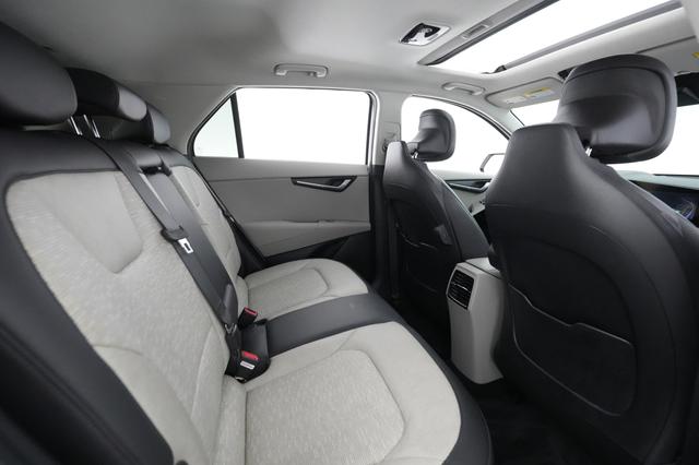 2023 Kia Niro EV — photo 4 of 56
