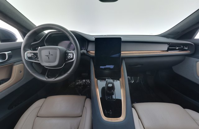 2022 Polestar 2 — photo 19 of 28