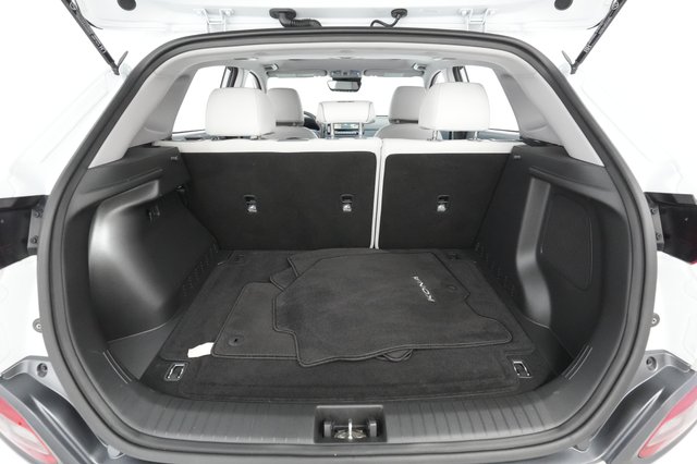 2020 Hyundai Kona — photo 5 of 24